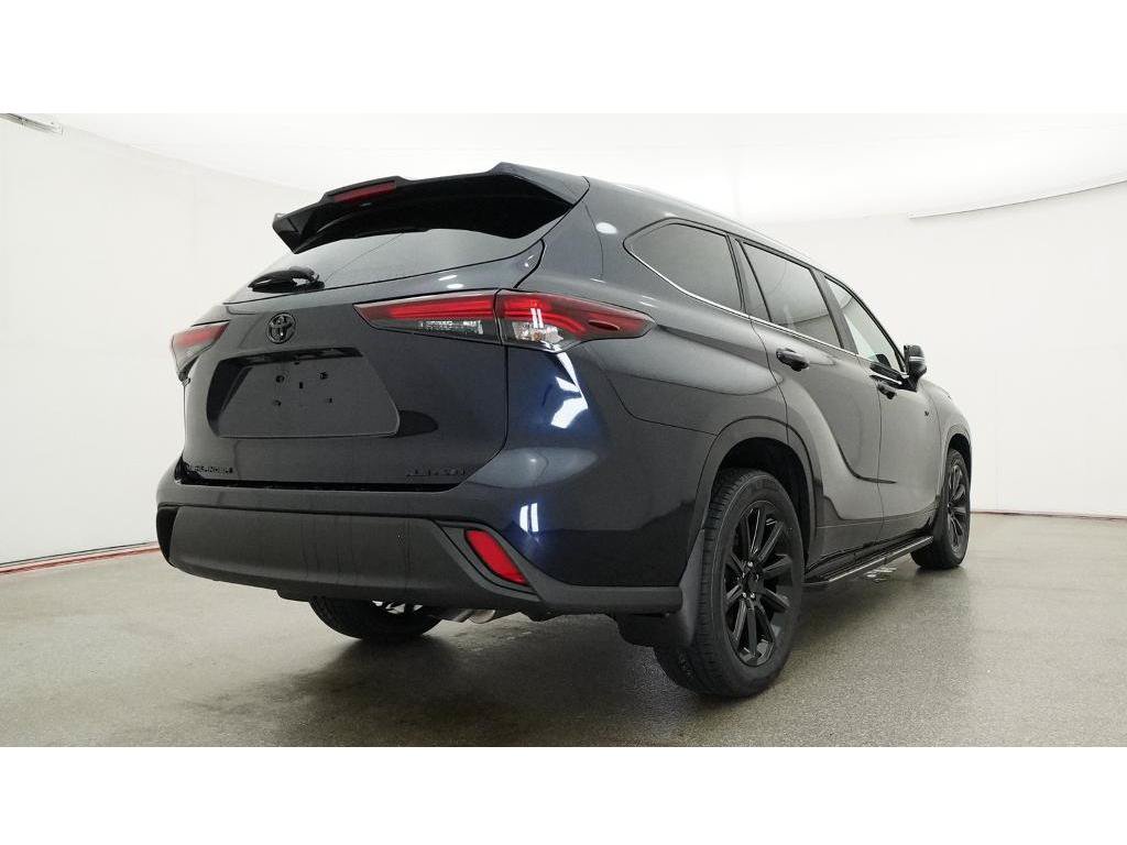 New 2026 Toyota Highlander XLE AWD/4WD image 24