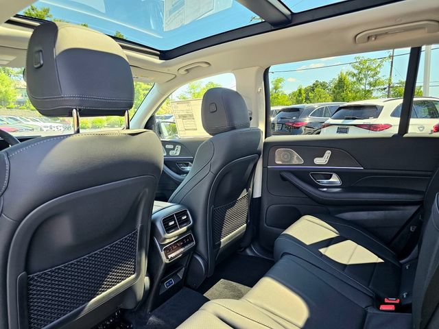 New 2026 Mercedes-Benz GLS 450 4MATIC image 24