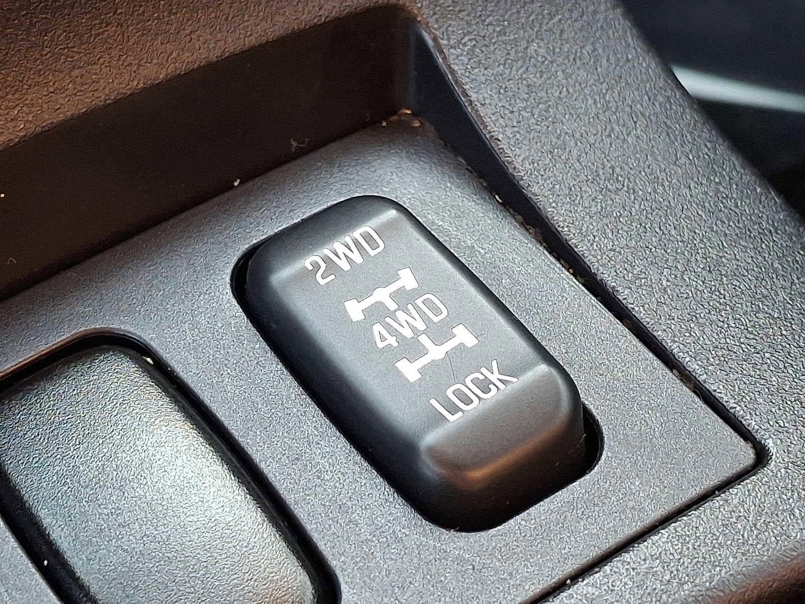 Used 2017 Mitsubishi Lancer SE AWD/4WD image 23