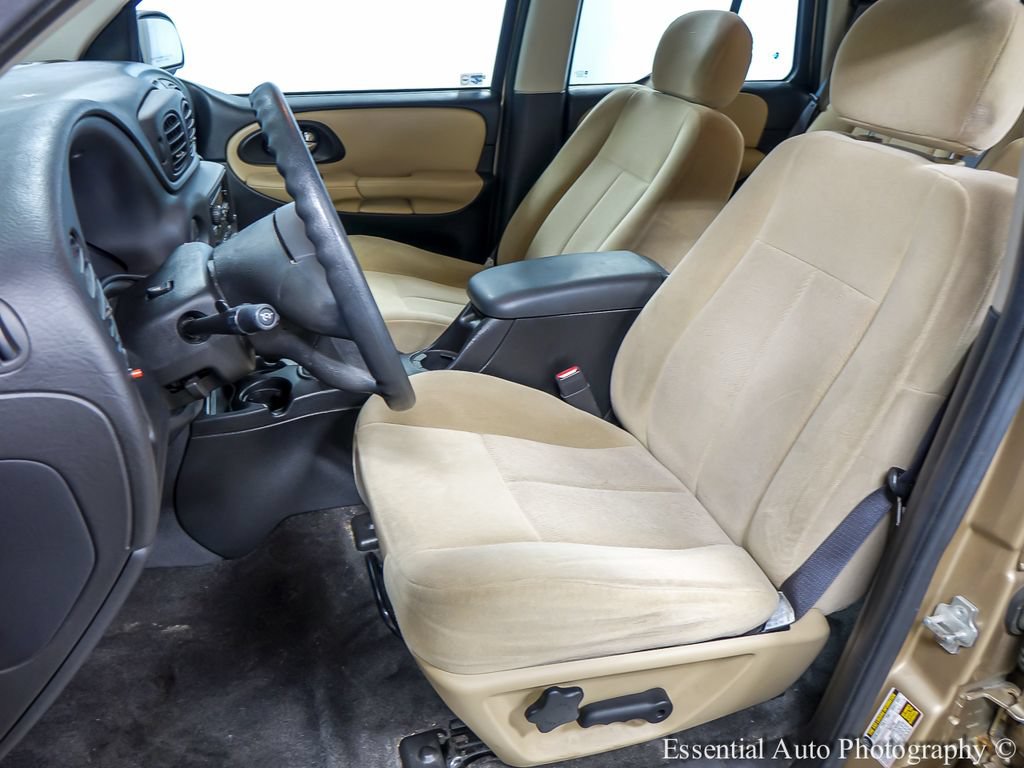 Used 2005 Chevrolet TrailBlazer LS RWD image 9