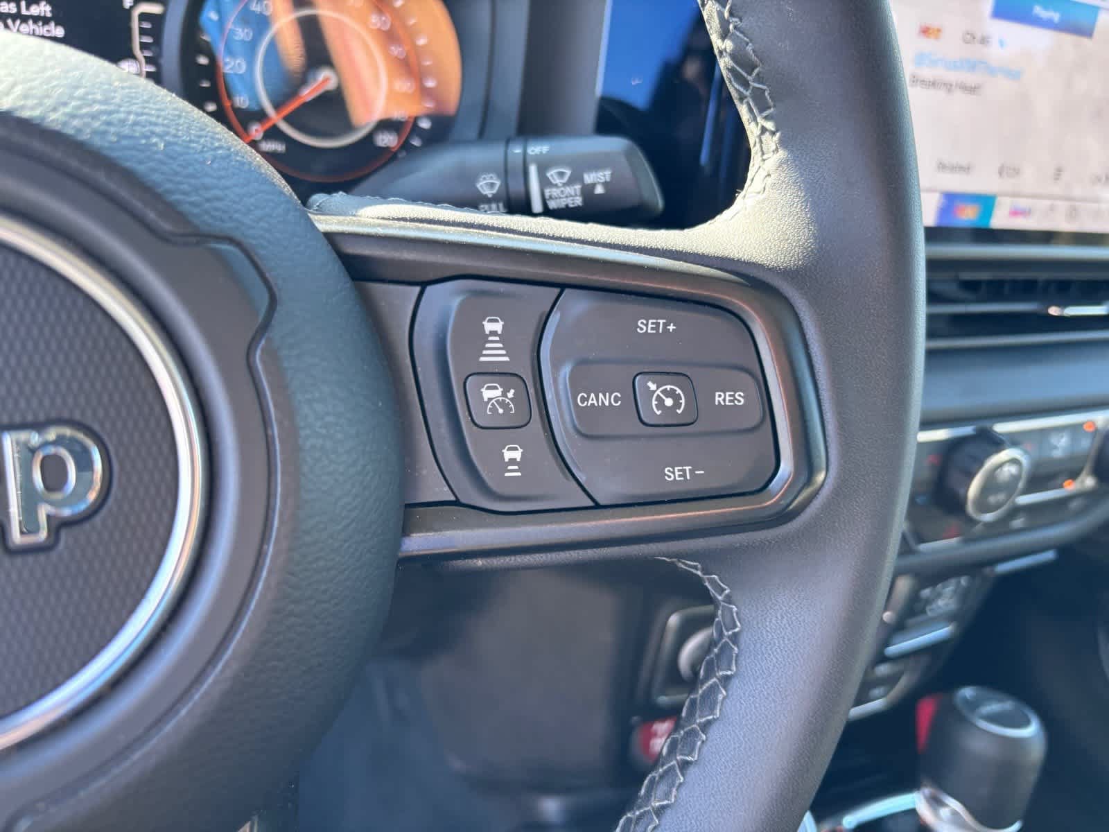 Used 2026 Jeep Gladiator Mojave AWD/4WD image 18