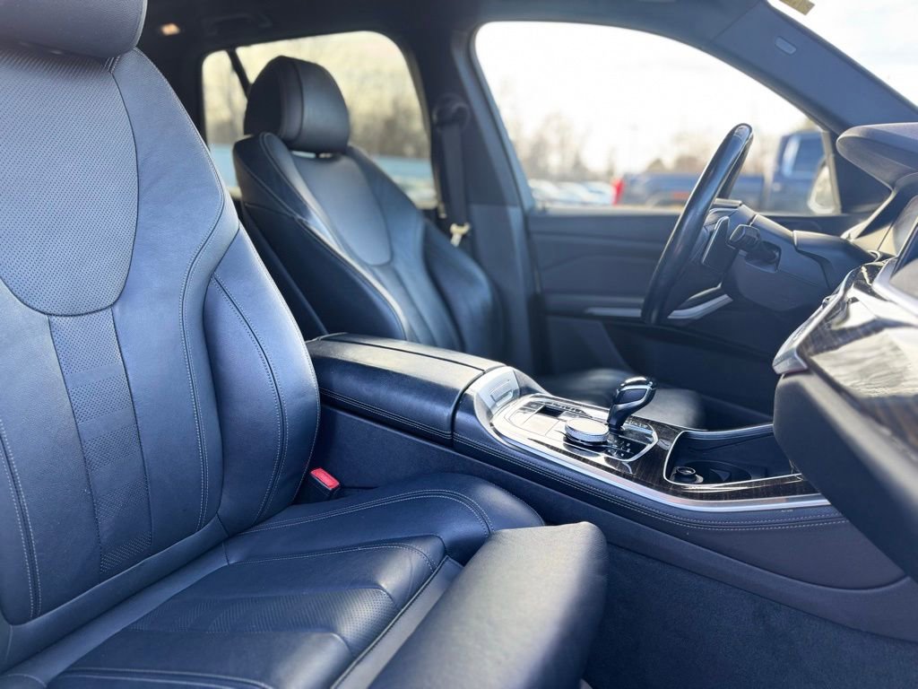 Used 2019 BMW X5 xDrive40i w/ Convenience Package image 12