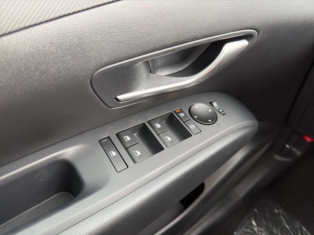 New 2026 Hyundai Tucson SE image 29