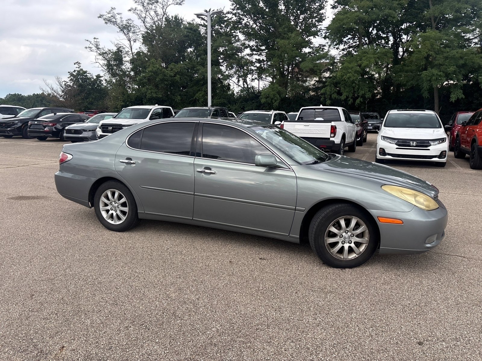 Used 2004 Lexus ES 330 FWD image 23