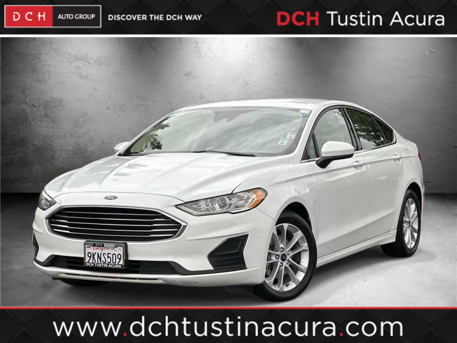 Used 2020 Ford Fusion SE FWD image 1