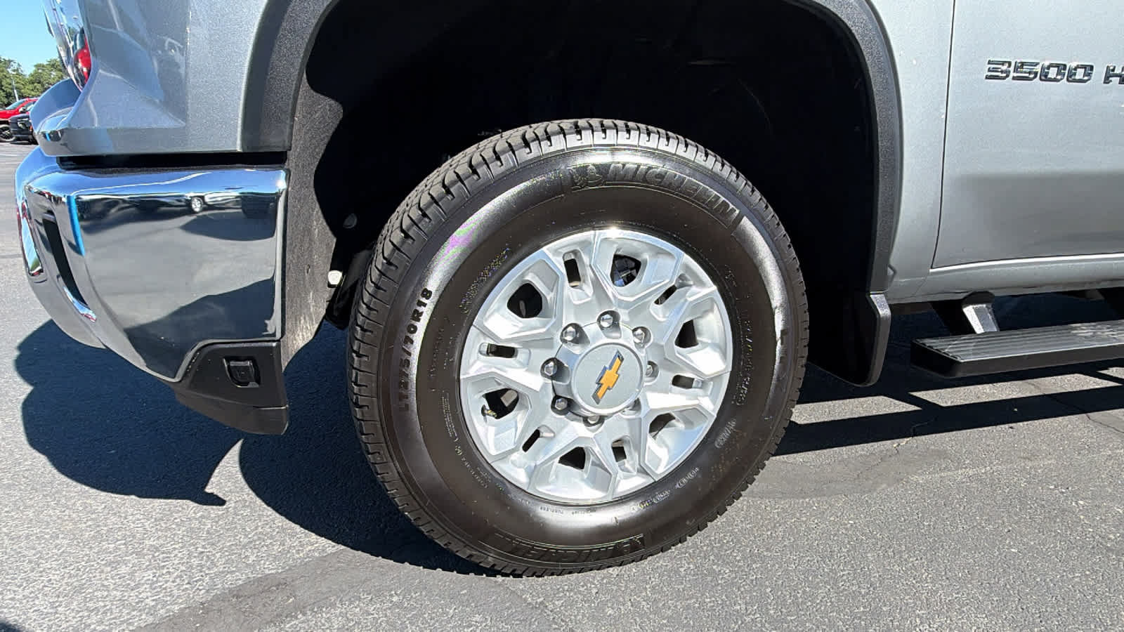 Used 2026 Chevrolet Silverado 3500 W/T AWD/4WD image 9