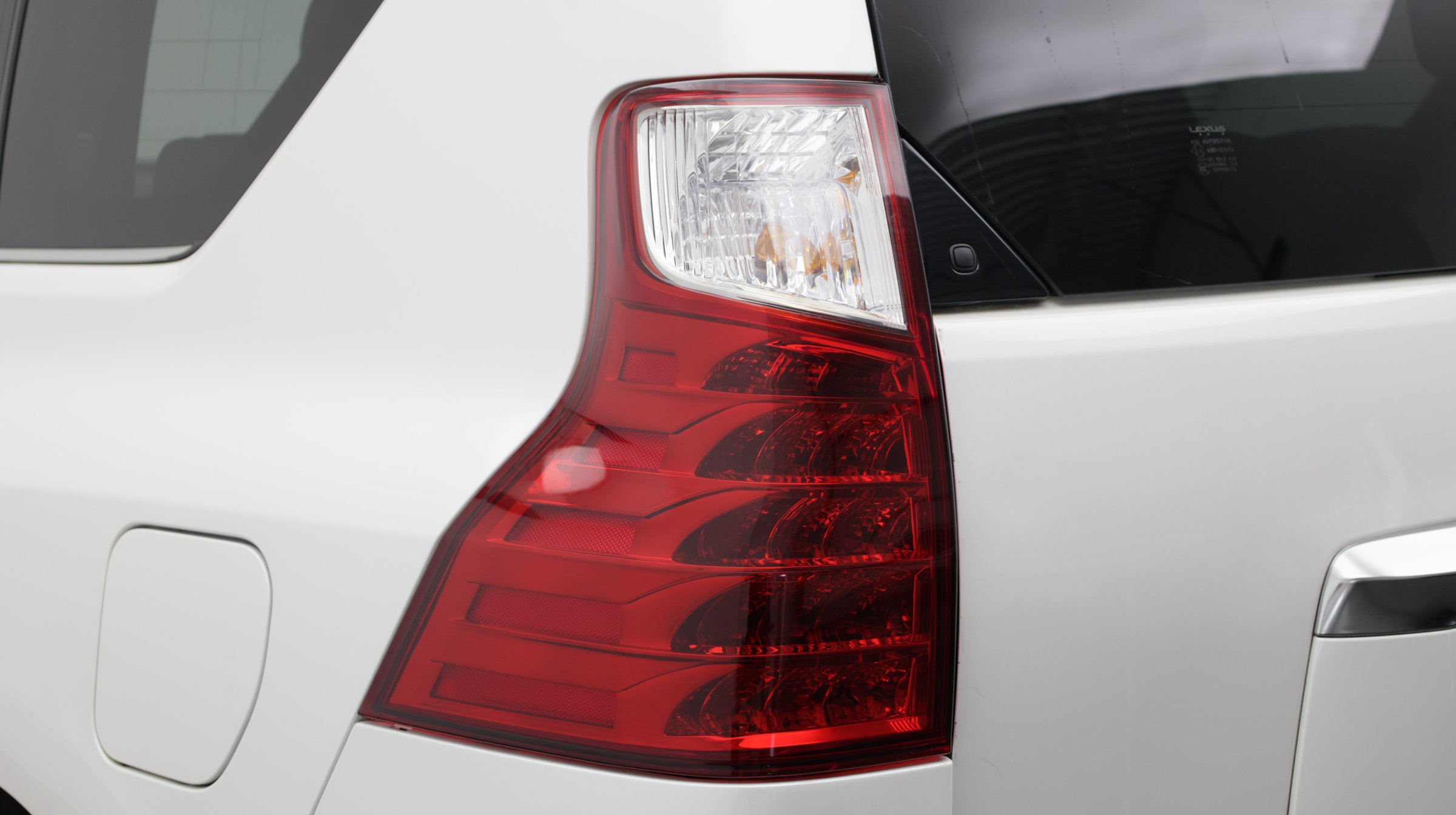 Used 2022 Lexus GX 460 Premium w/ Accessory Package AWD/4WD image 15