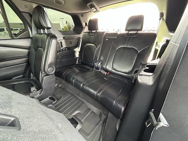 Used 2025 Honda Pilot TrailSport image 26