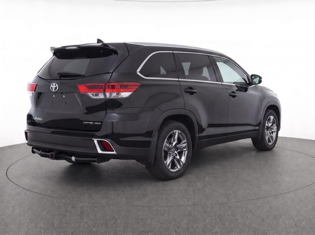 Used 2019 Toyota Highlander Limited Platinum AWD/4WD image 4
