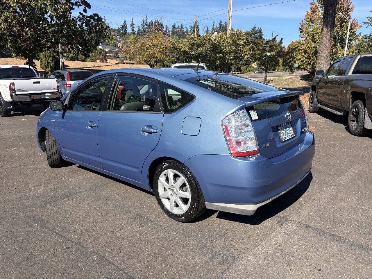 Used 2008 Toyota Prius Touring w/ Pkg 3 FWD image 4