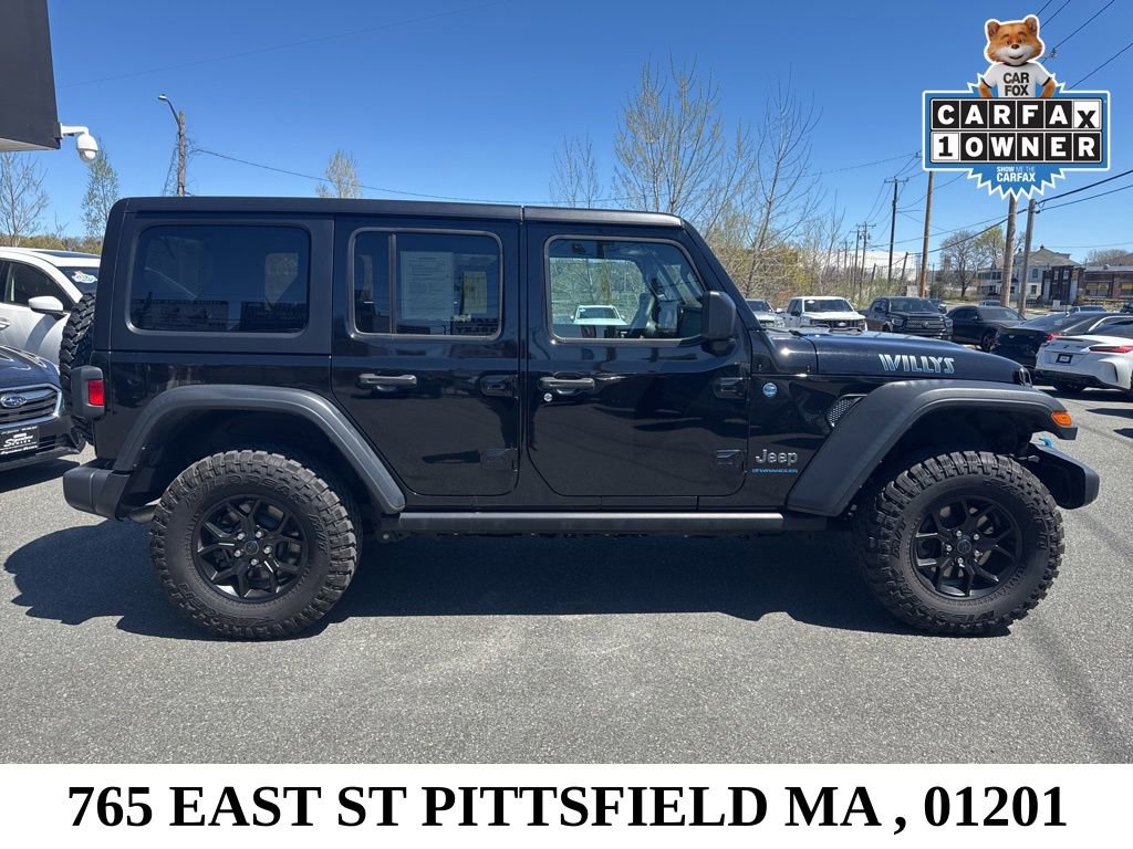 Used 2024 Jeep Wrangler Unlimited AWD/4WD image 8
