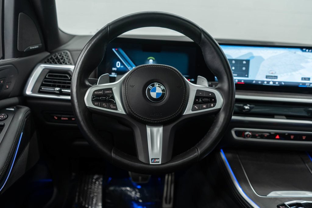Used 2025 BMW X5 xDrive40i w/ M Sport Package w/ M Sport Package AWD/4WD image 19