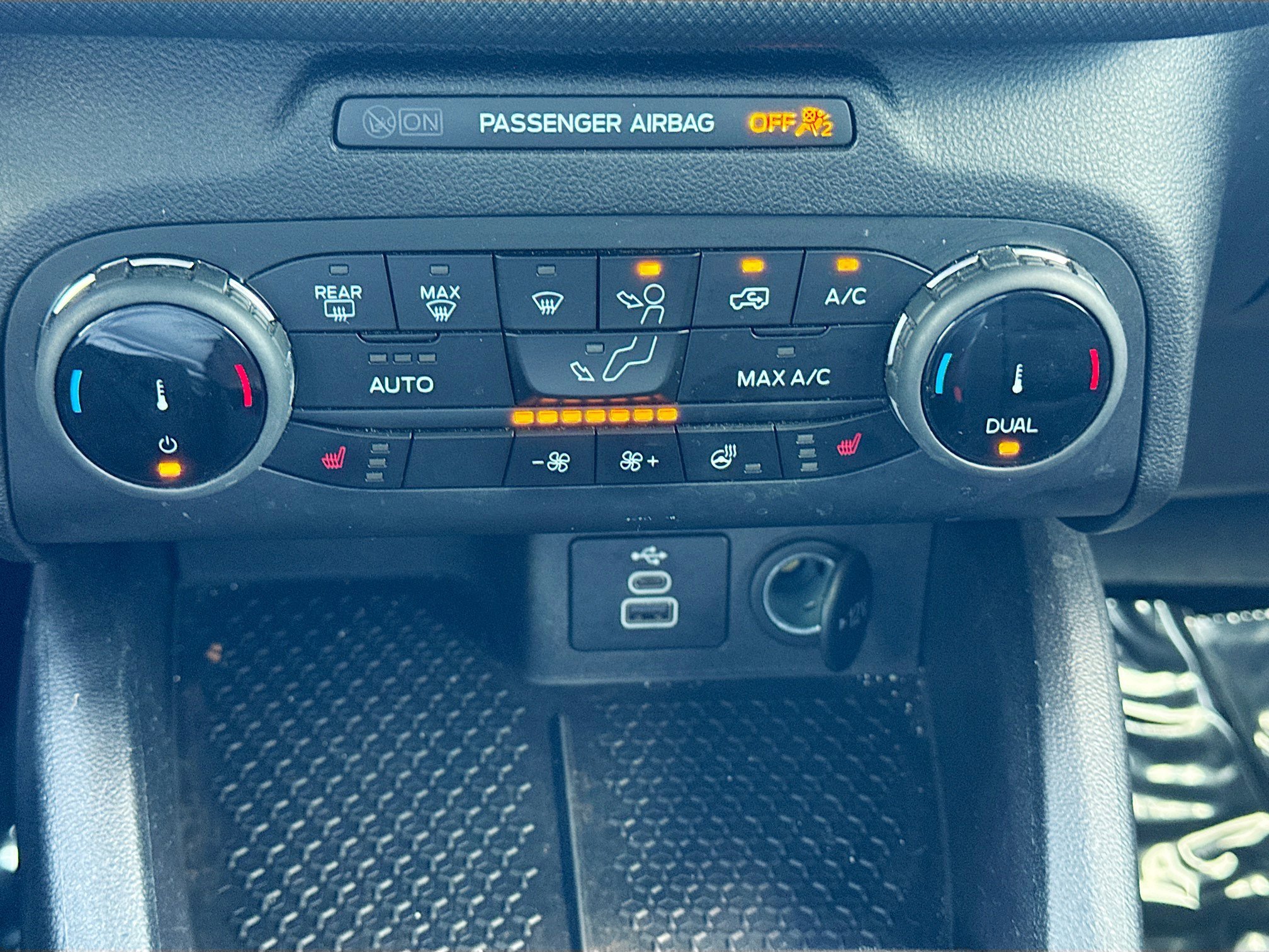 Used 2024 Ford Bronco Sport Outer Banks AWD/4WD image 33