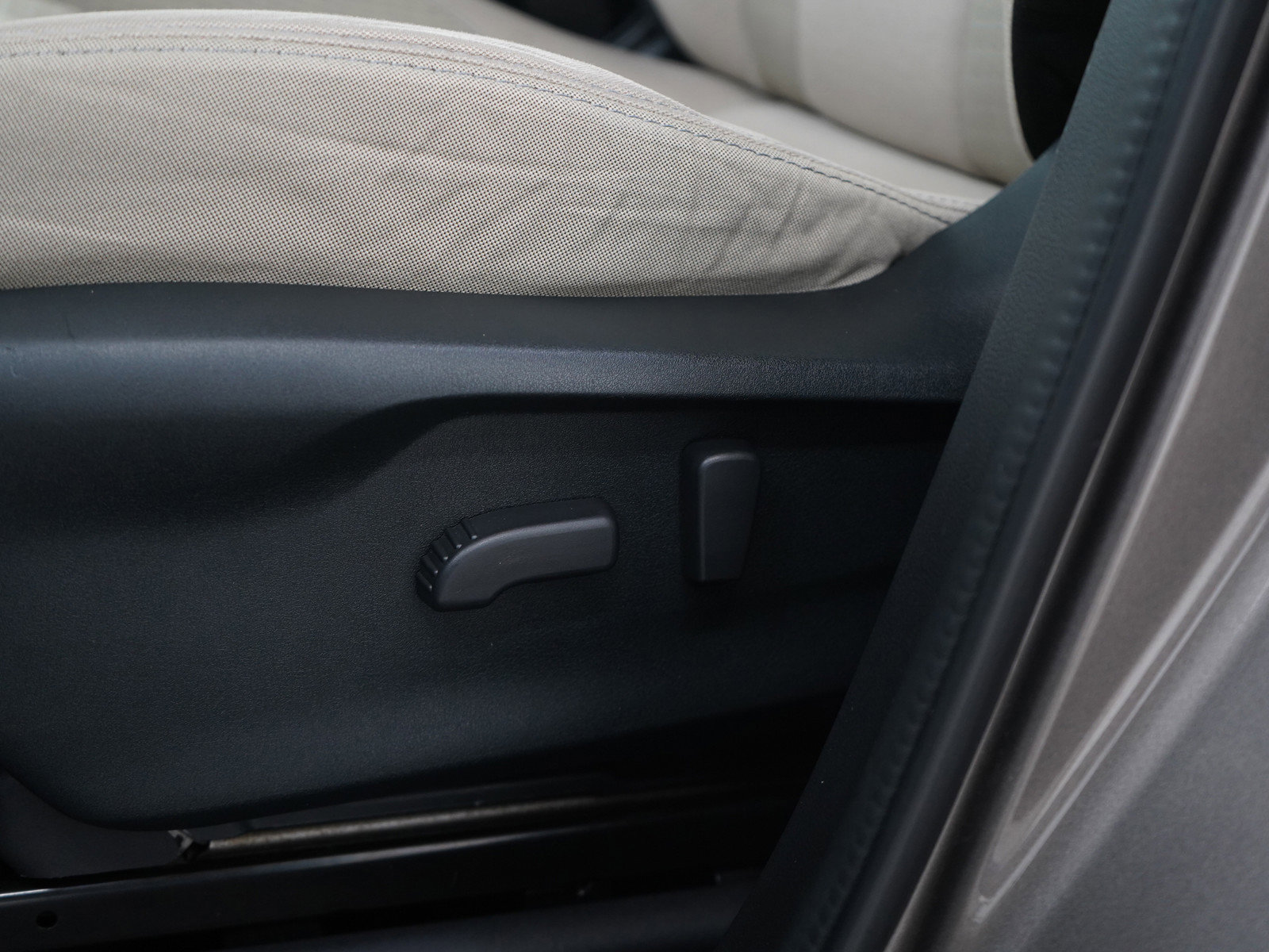 Used 2021 Subaru Ascent Premium image 30