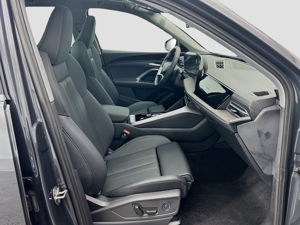 Certified 2025 Audi Q5 Premium AWD/4WD image 19