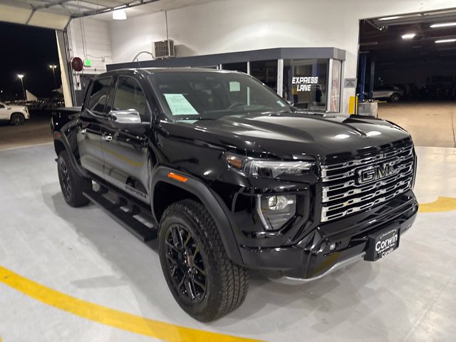 Used 2026 GMC Canyon Denali w/ LPO, Denali Black Edition AWD/4WD image 8
