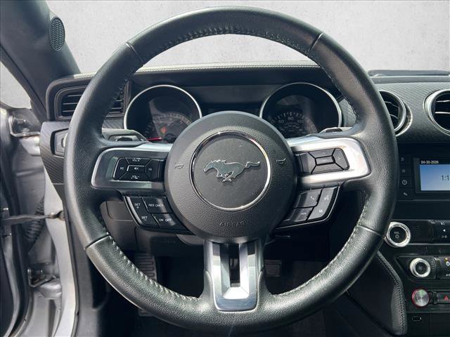 Used 2020 Ford Mustang Coupe RWD image 17