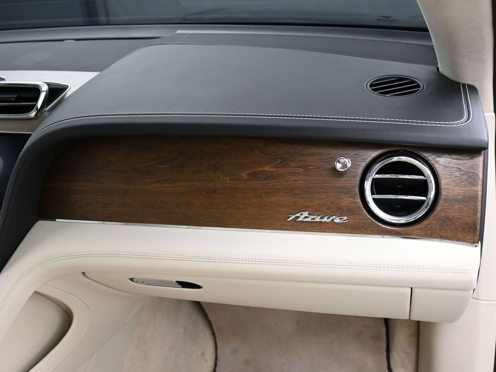 Certified 2024 Bentley Bentayga AWD/4WD image 35