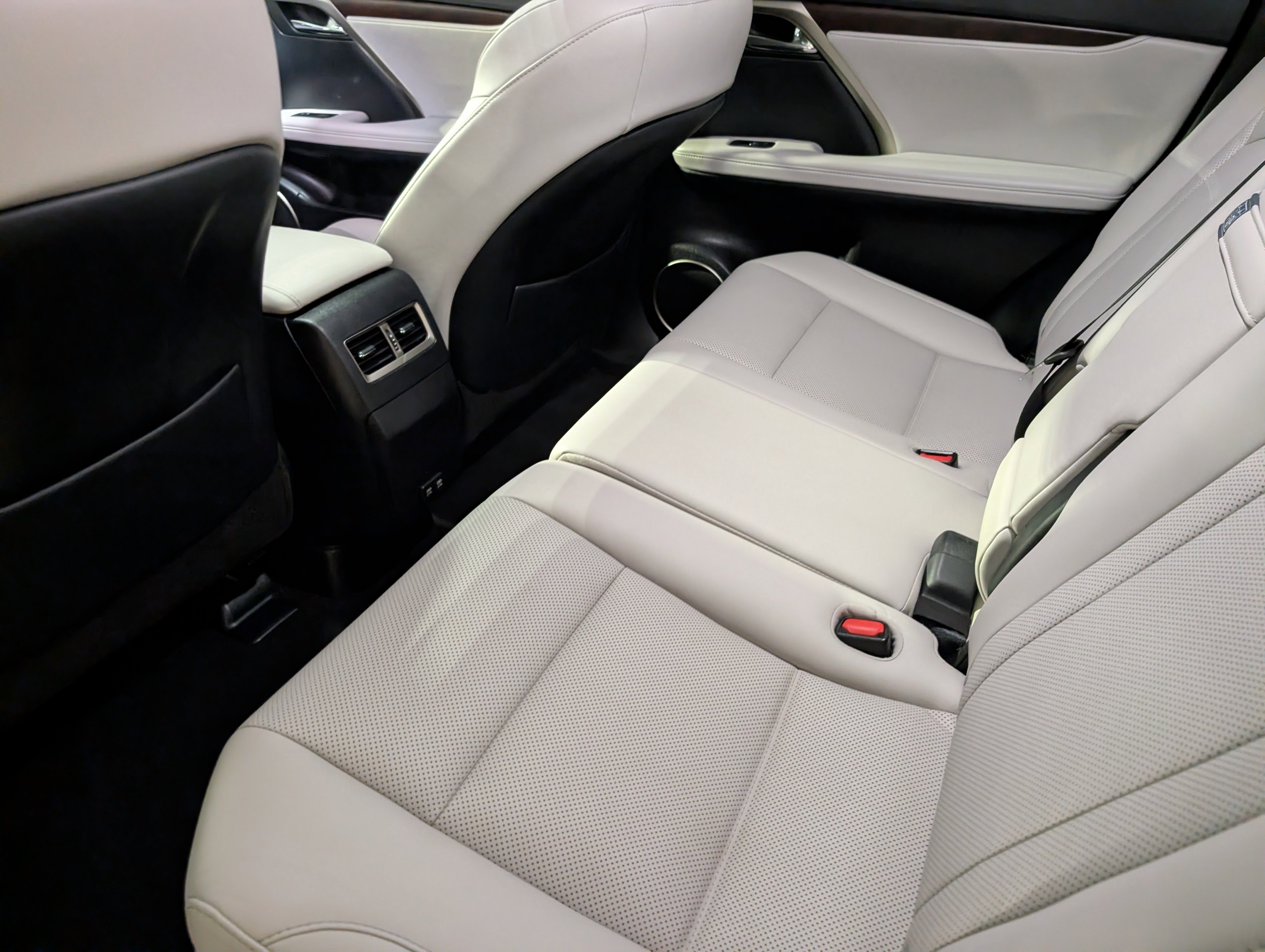 Used 2020 Lexus RX 450h AWD w/ Premium Package image 19