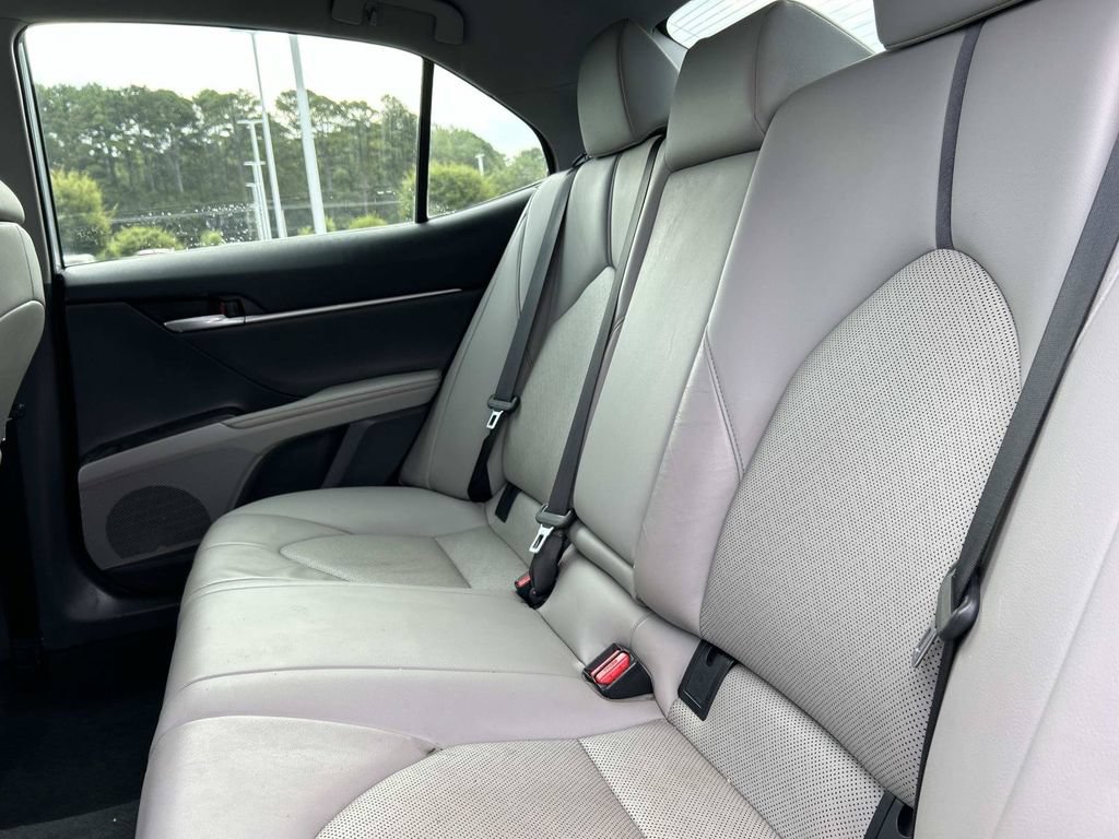Used 2023 Toyota Camry XLE FWD image 29