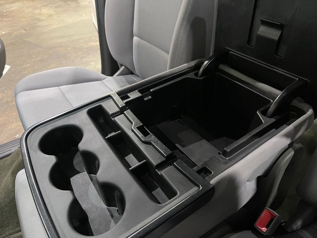 Used 2017 Chevrolet Silverado 1500 Custom w/ Custom Convenience Package image 21