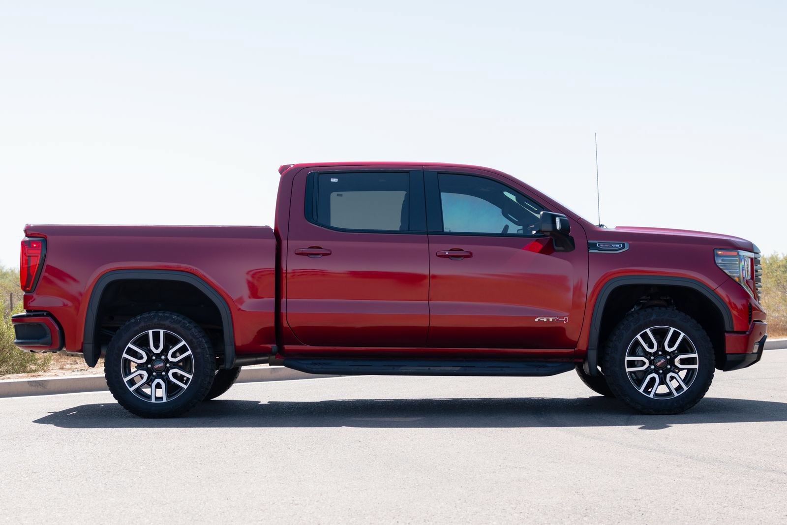 Used 2023 GMC Sierra 1500 AT4 w/ AT4 Preferred Package AWD/4WD image 57