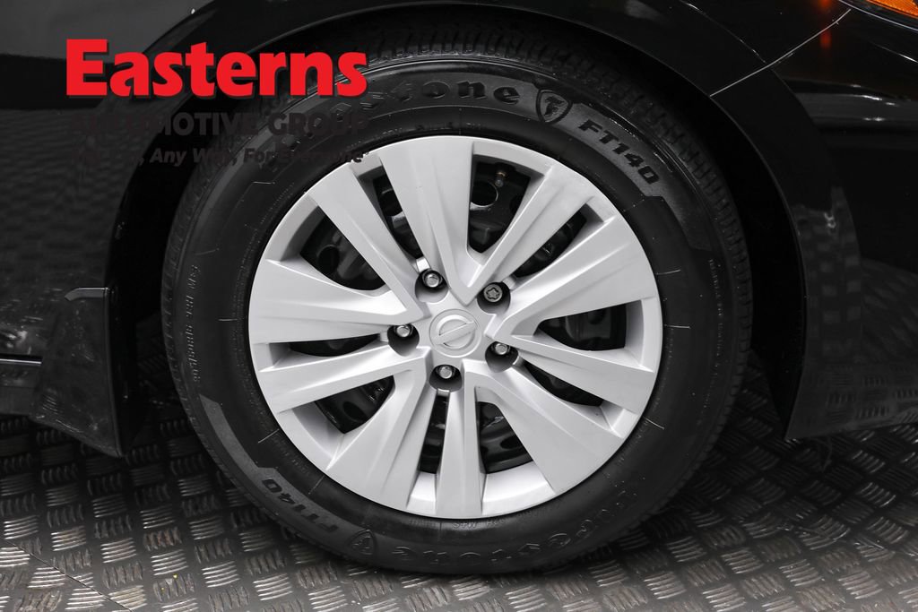 Used 2022 Nissan Sentra S image 31