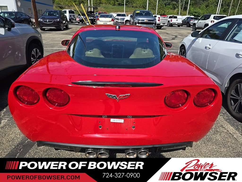 Used 2005 Chevrolet Corvette Coupe w/ Preferred Equipment Group RWD image 5