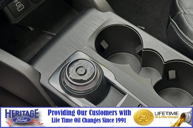 New 2024 Ford Escape Platinum w/ Premium Technology Package image 19