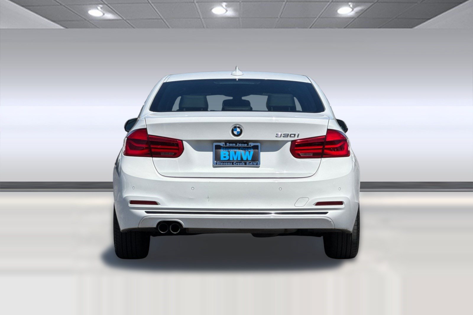 Used 2018 BMW 330i Sedan RWD image 9