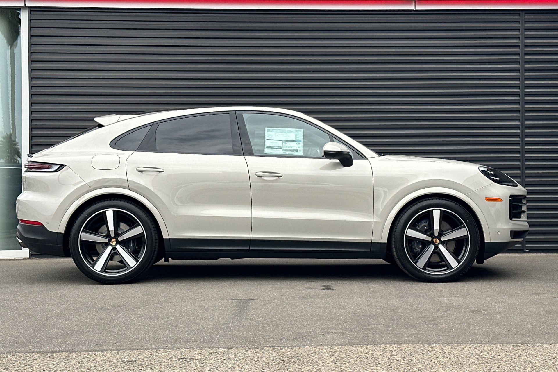 New 2026 Porsche Cayenne Coupe image 9
