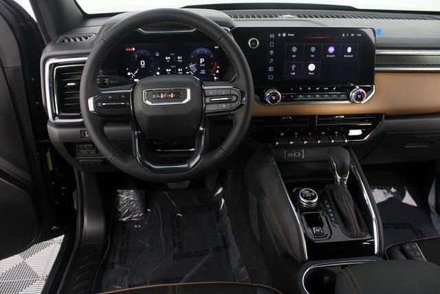 New 2026 GMC Canyon AT4 w/ Off-Road Front Bumper Package image 10