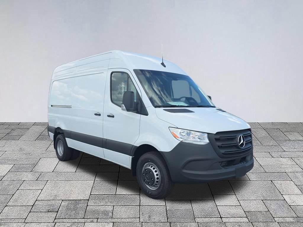New 2026 Mercedes-Benz Sprinter 4500 image 1