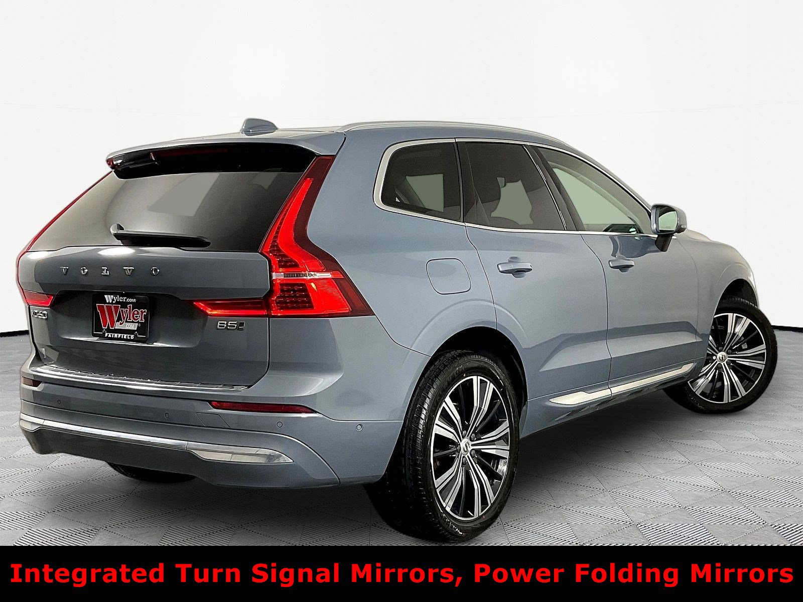 Used 2023 Volvo XC60 B5 Plus w/ Climate Package AWD/4WD image 6