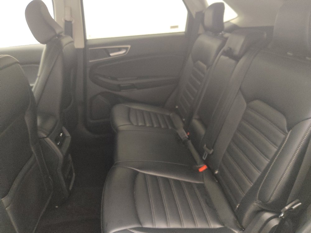 Used 2024 Ford Edge SEL image 18