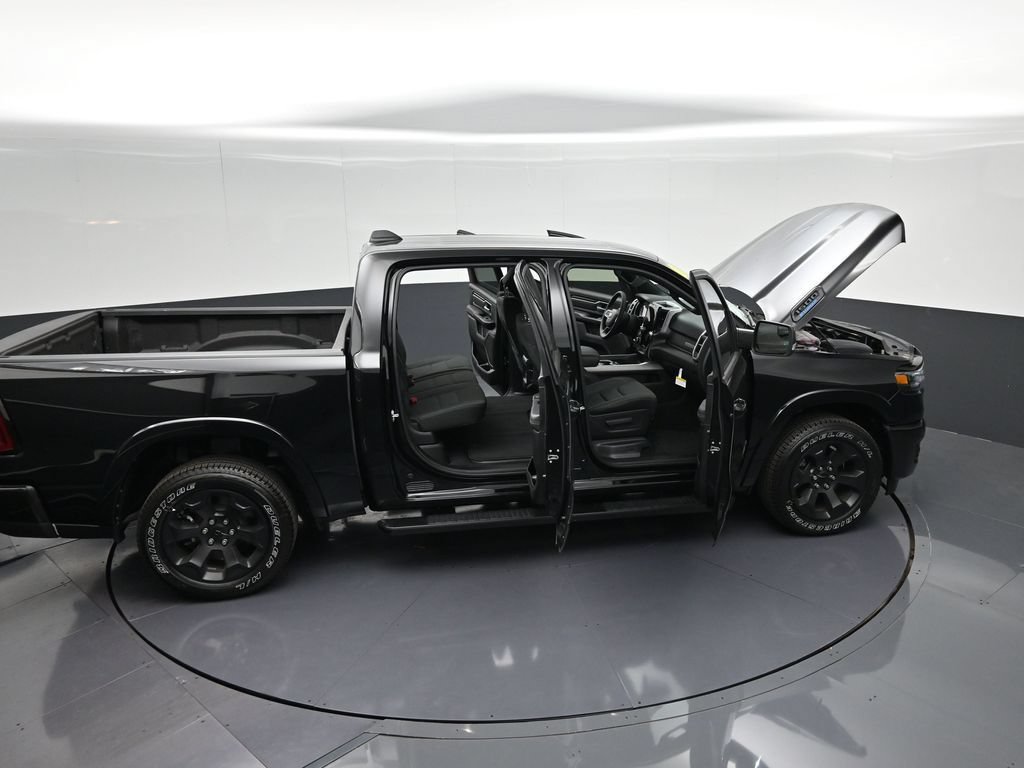 Used 2025 RAM 1500 Big Horn RWD image 37