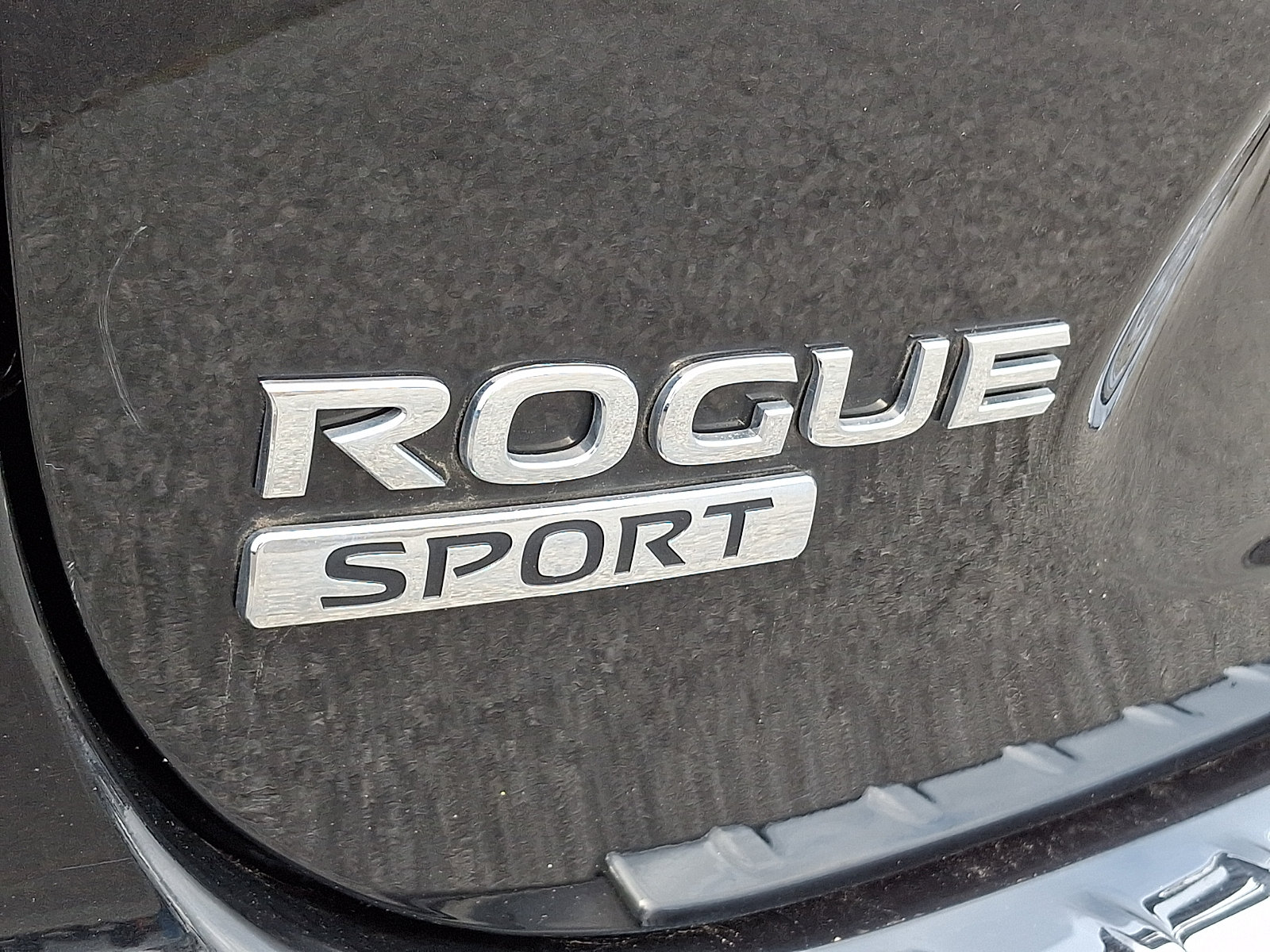 Certified 2022 Nissan Rogue Sport SV AWD/4WD image 30