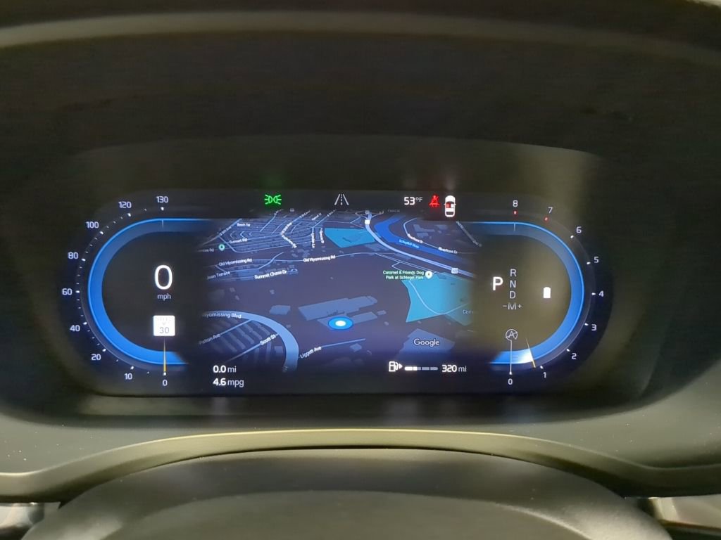 Used 2025 Volvo V60 B5 Cross Country Plus image 10