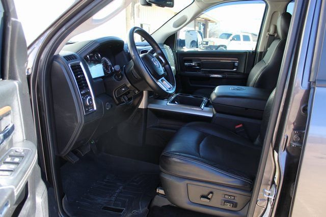 Used 2014 RAM 3500 Laramie AWD/4WD image 8