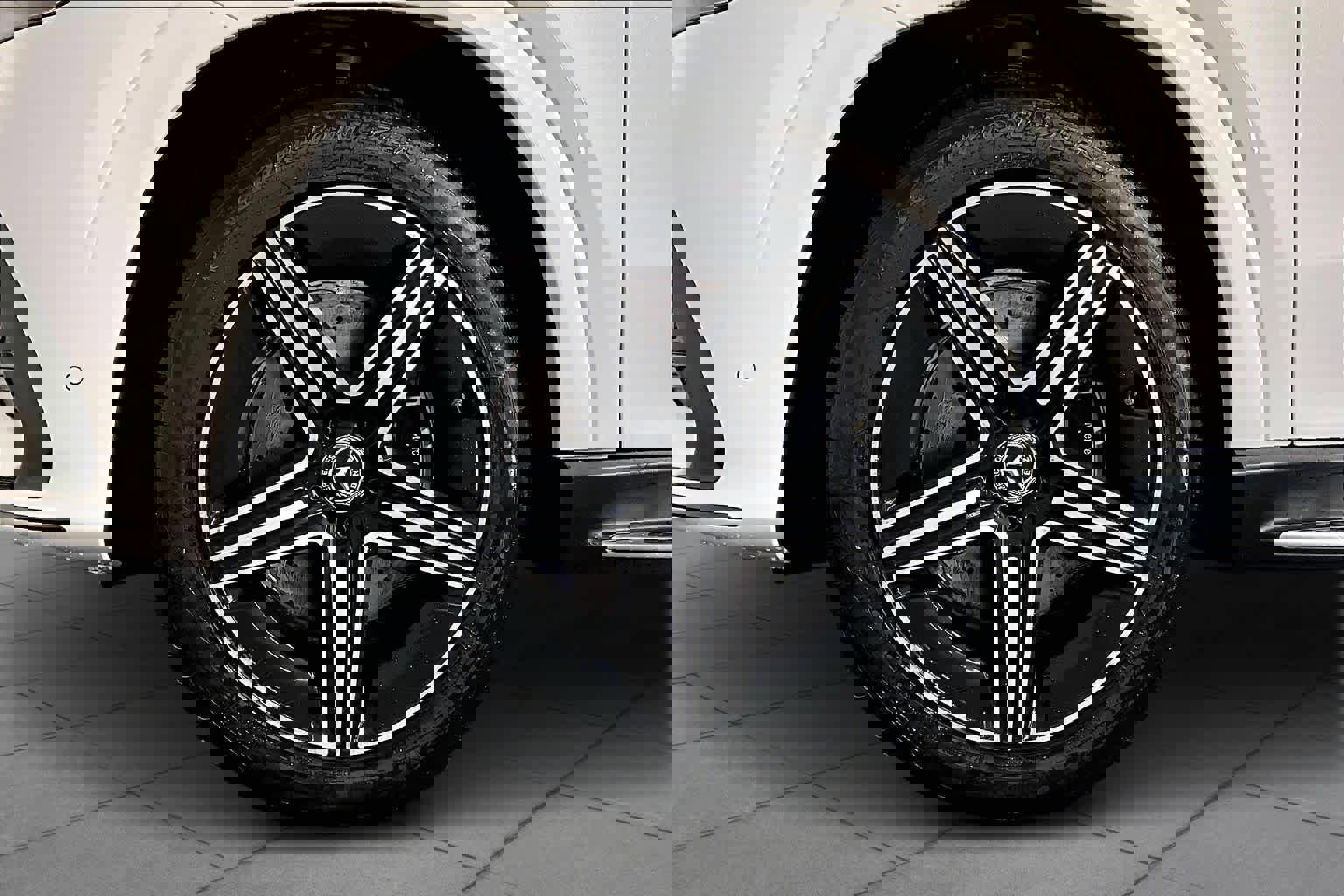 New 2026 Mercedes-Benz GLE 450 4MATIC Coupe image 17