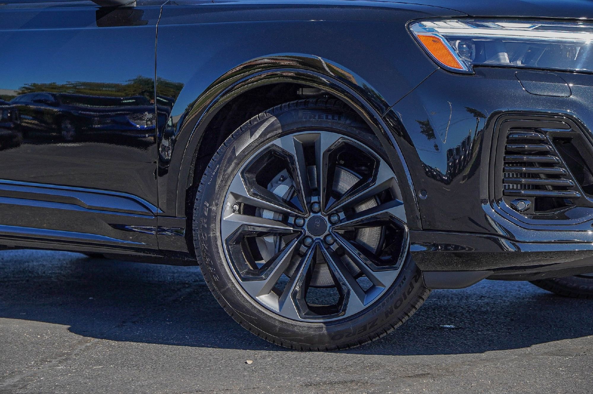 New 2026 Audi Q7 3.0T Prestige