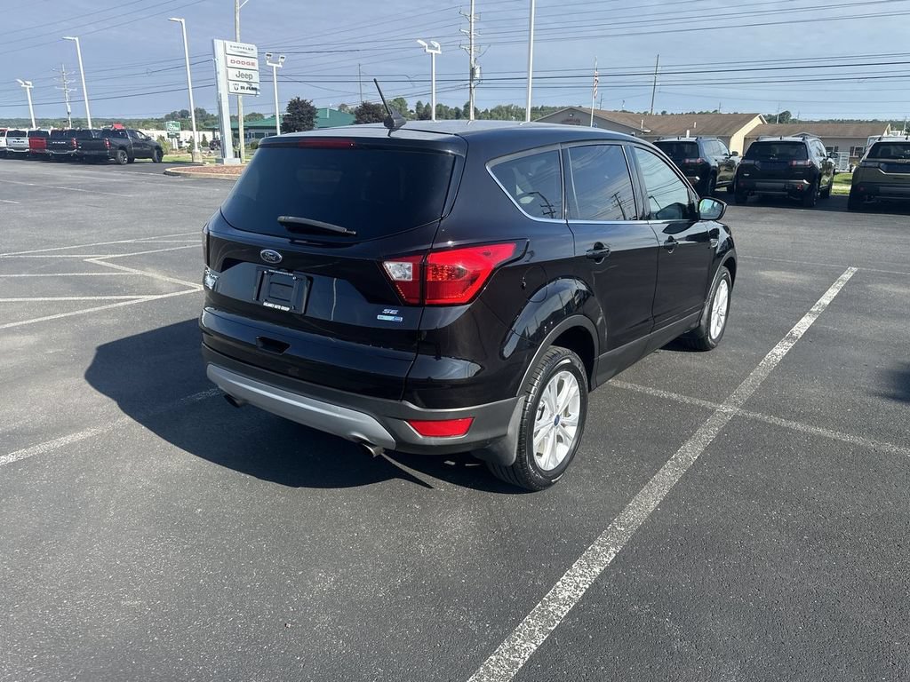 Used 2019 Ford Escape SE AWD/4WD image 8