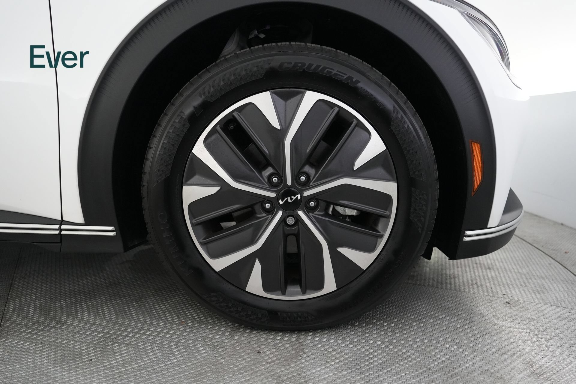 Used 2024 Kia EV6 Light RWD image 20