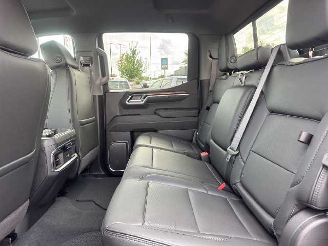New 2026 GMC Sierra 1500 Denali w/ Technology Package AWD/4WD image 11