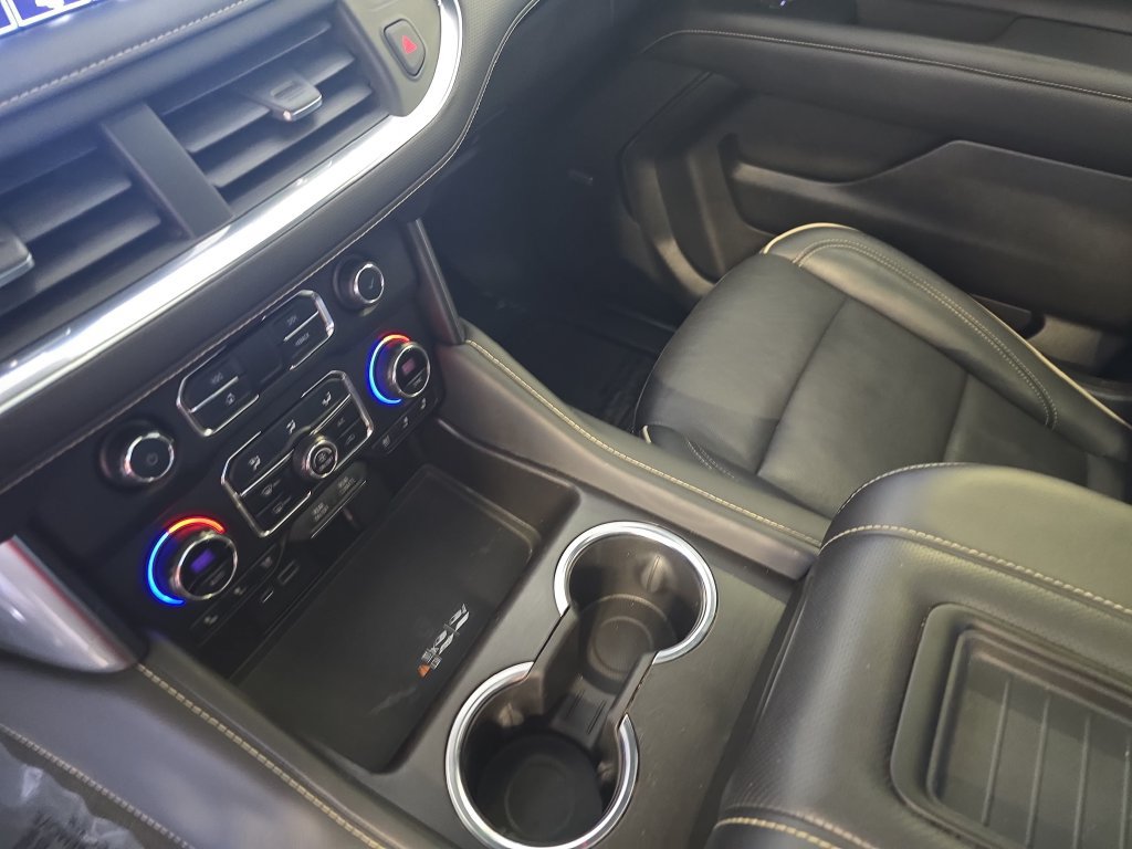 Used 2021 Chevrolet Tahoe Premier AWD/4WD image 30