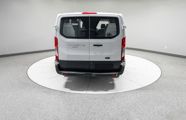 Used 2016 Ford Transit 150 130 Low Roof RWD image 26