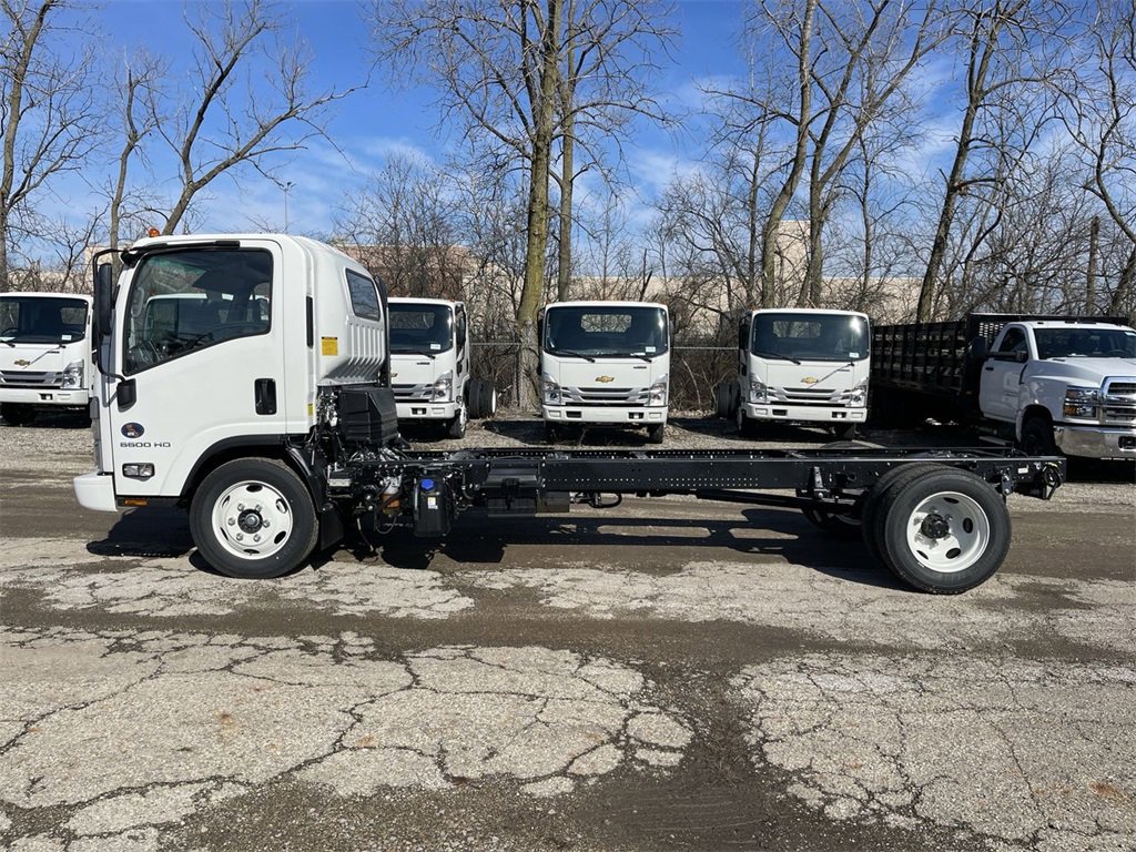 New 2024 Chevrolet Low Cab Forward 5500HD image 3