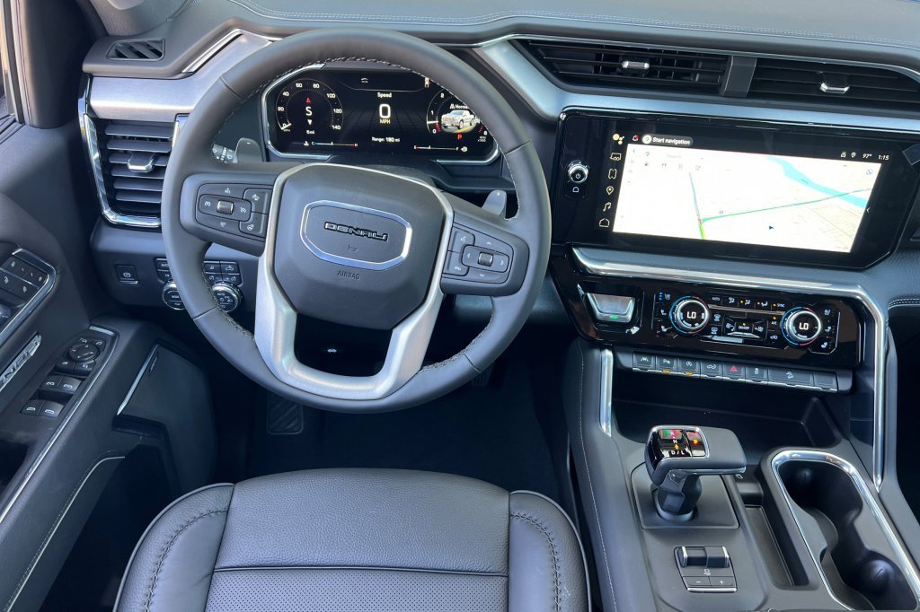 New 2026 GMC Sierra 1500 Denali w/ Technology Package image 11