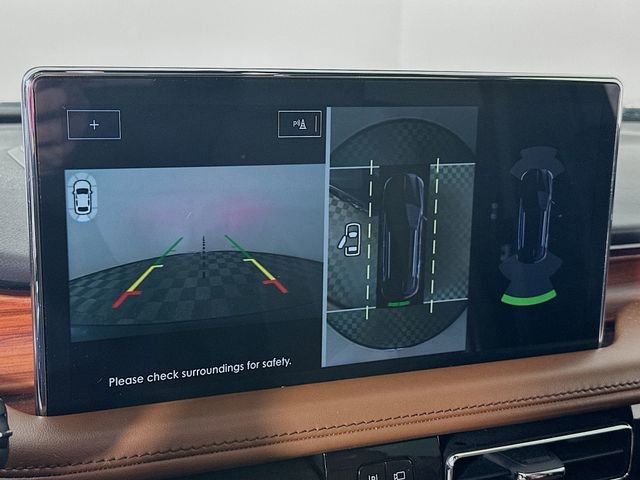 Used 2022 Lincoln Nautilus Reserve w/ Equipment Group 201A image 18