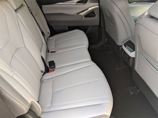 New 2026 INFINITI QX60 Luxe w/ Cargo Package image 31